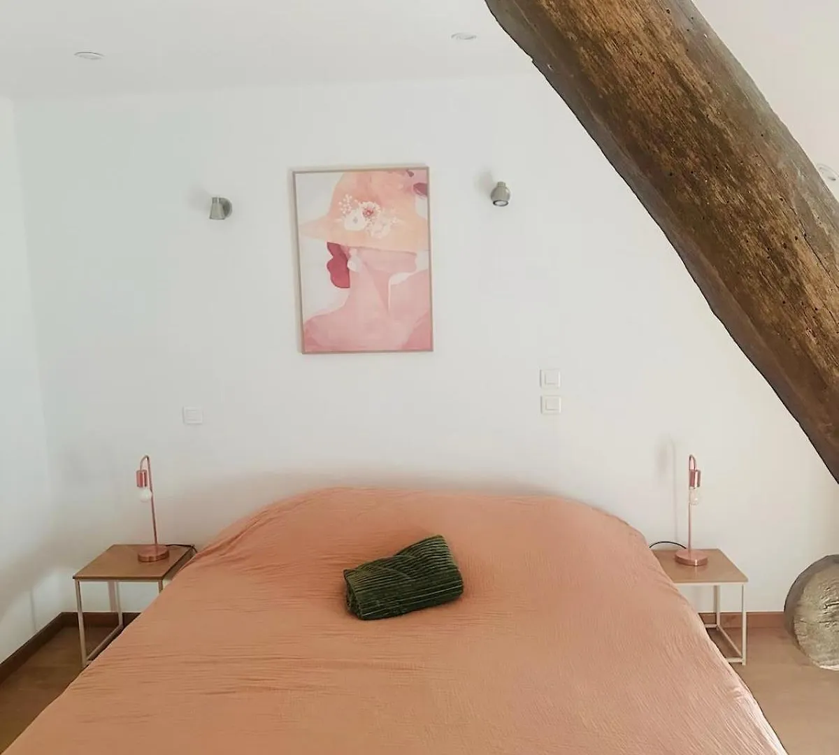 Superbe Maison En Pierre Sault-Brenaz